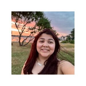 Meet your Posher, Julisa